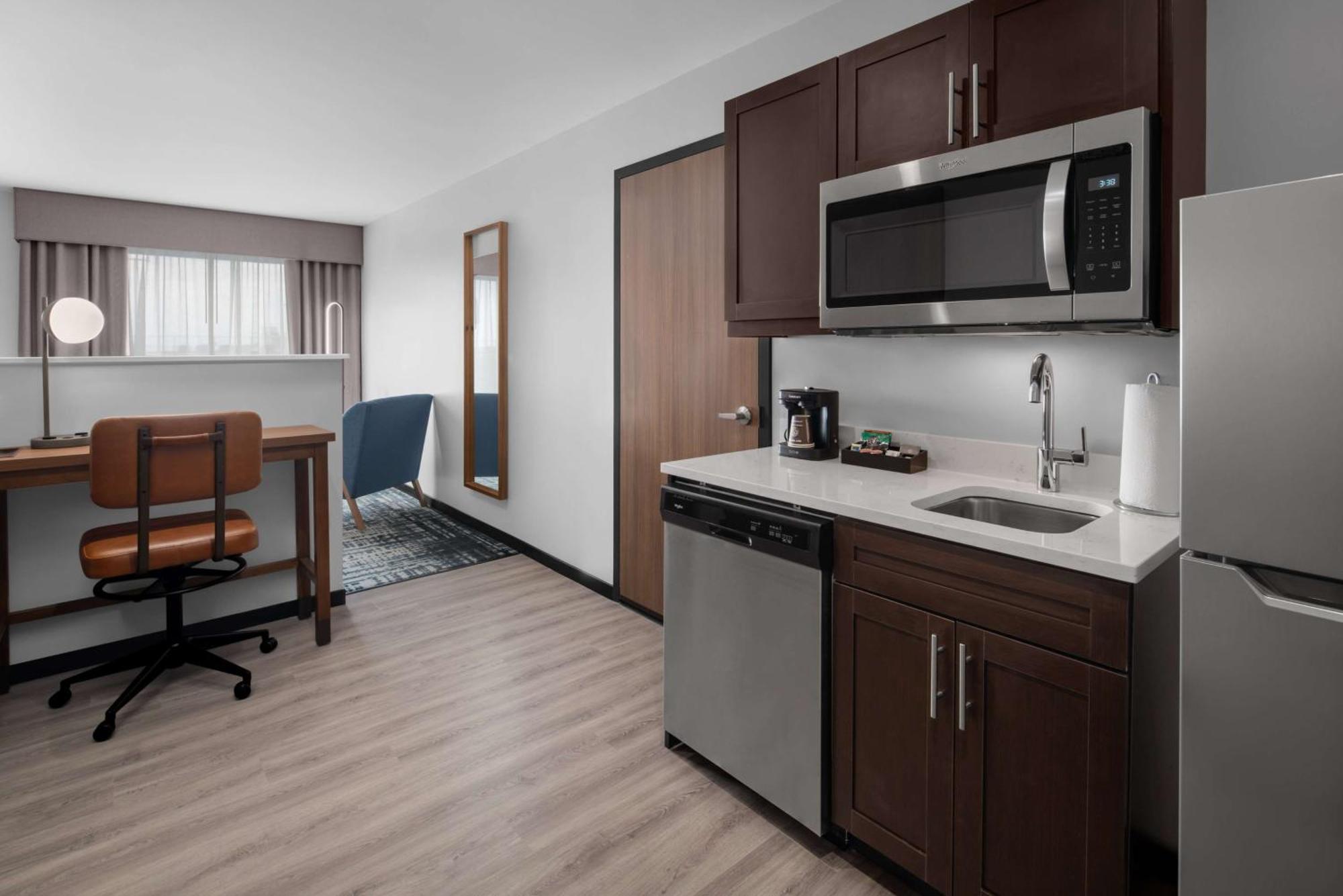 Homewood Suites By Hilton Charlotte Uptown First Ward Εξωτερικό φωτογραφία
