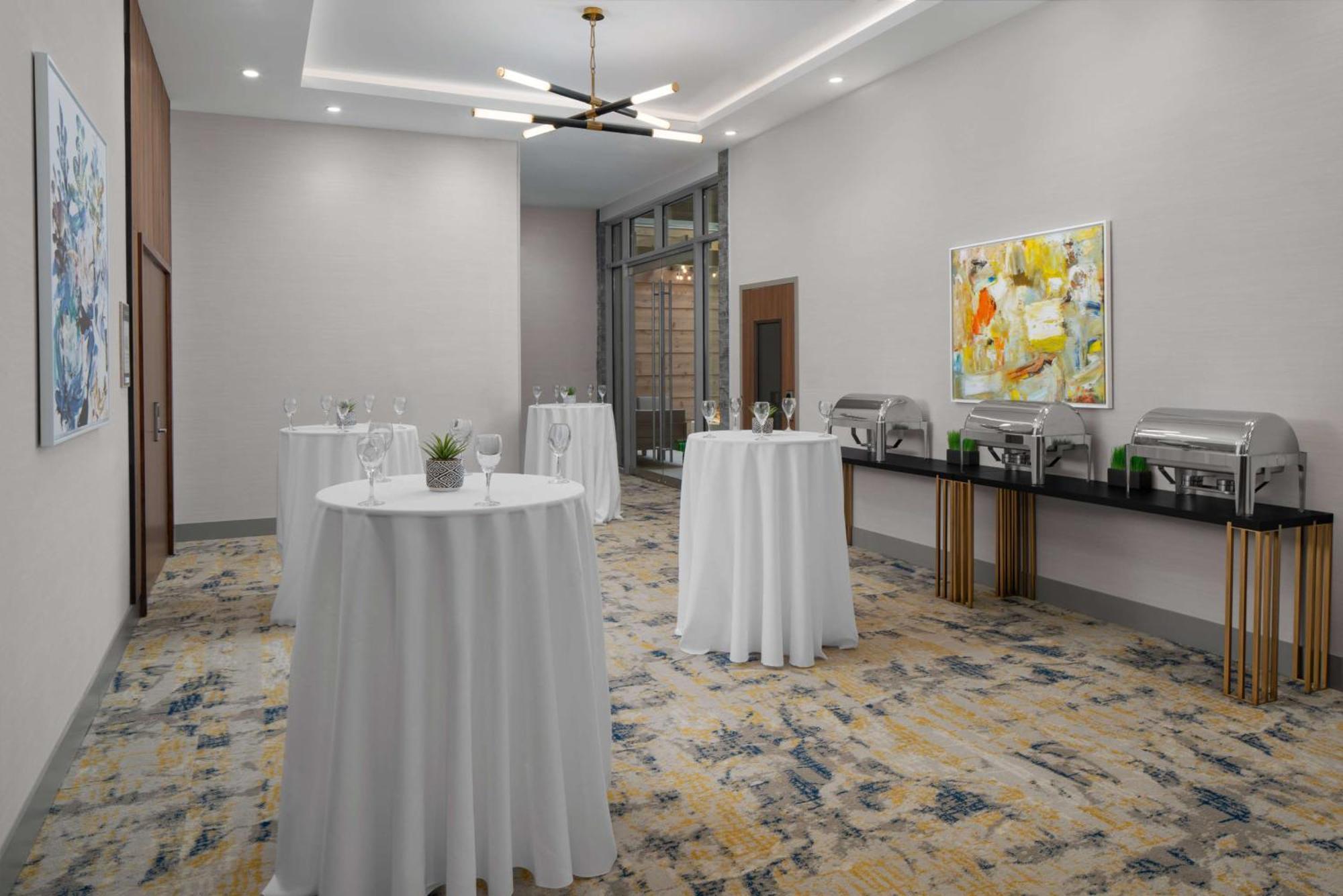 Homewood Suites By Hilton Charlotte Uptown First Ward Εξωτερικό φωτογραφία