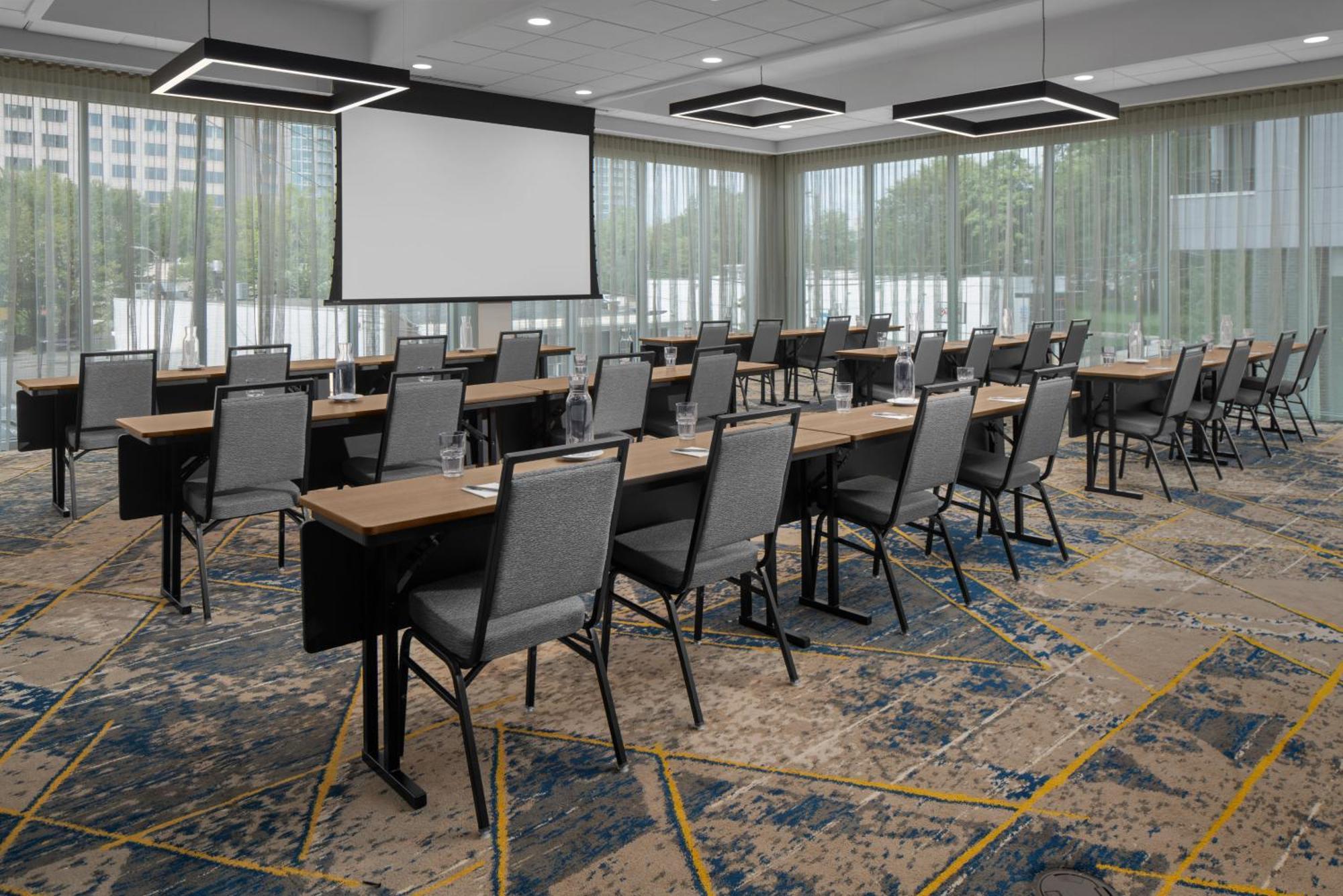 Homewood Suites By Hilton Charlotte Uptown First Ward Εξωτερικό φωτογραφία